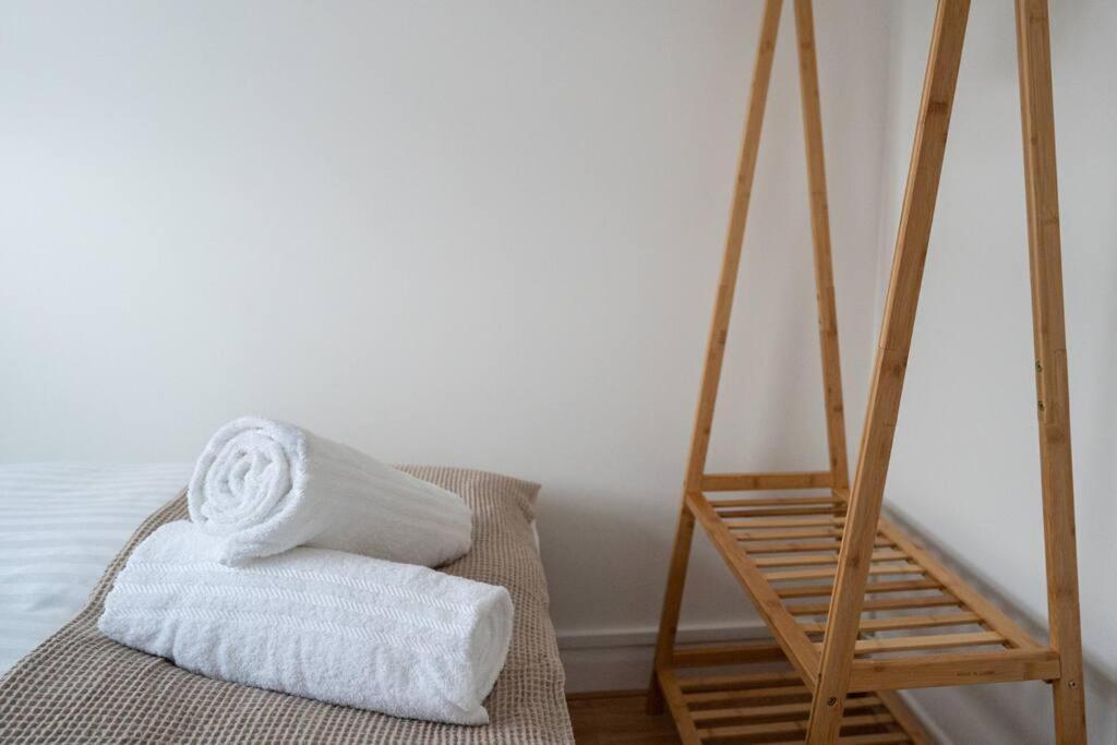 Holiday home Calm Cosy House With Beautiful Riverside Walk To Centre York