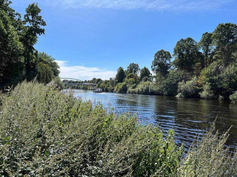 Calm Cosy House With Beautiful Riverside Walk To Centre York
